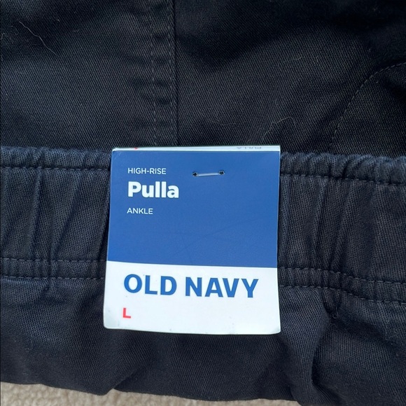 Old Navy Black Cargo Pants Straight Leg - Picture 4 of 9